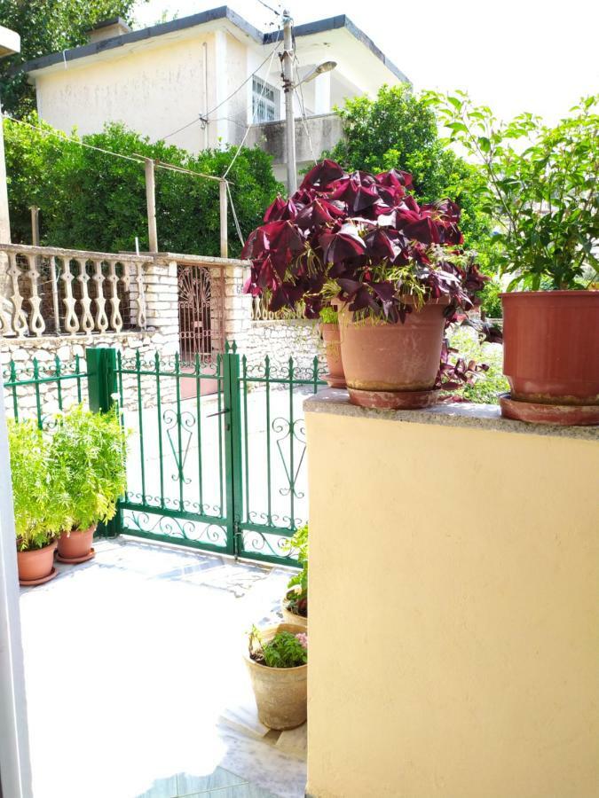 Joen Sarandë